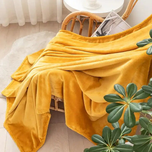 Manta de lã macia. Cor creme.