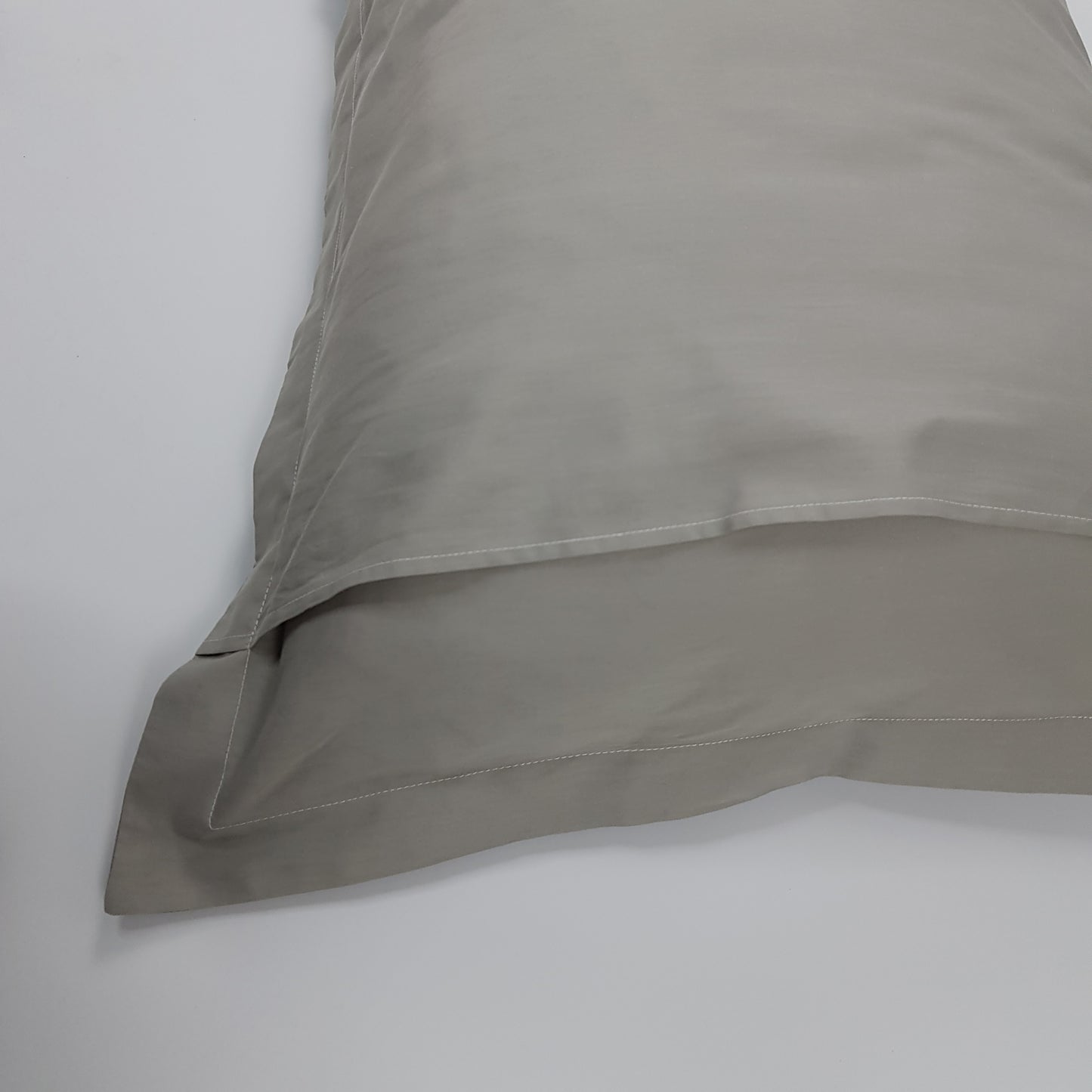 Funda de almohada con estampado de franjas, reversible. - Oma Home