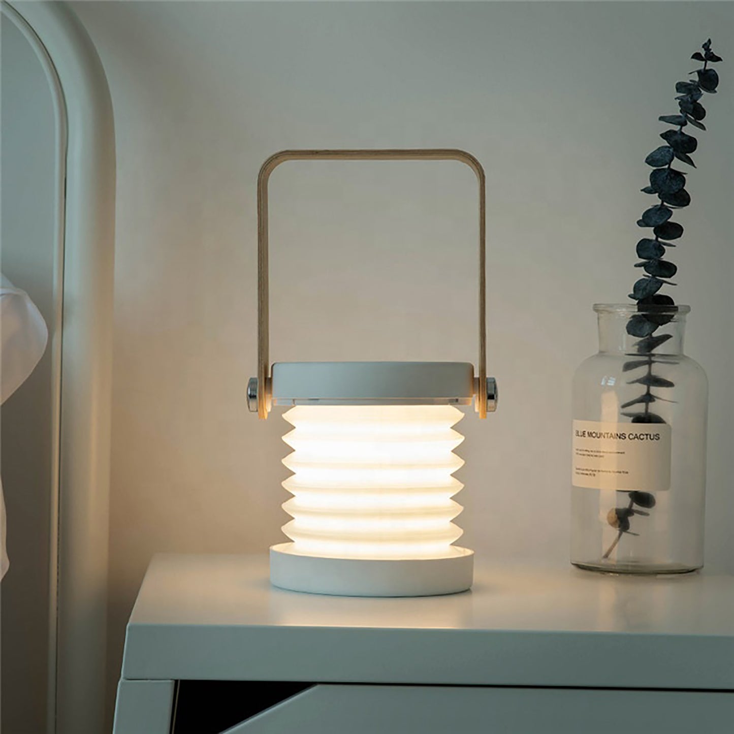 Lampara de mesa inalámbrica. Color blanco. - Oma Home