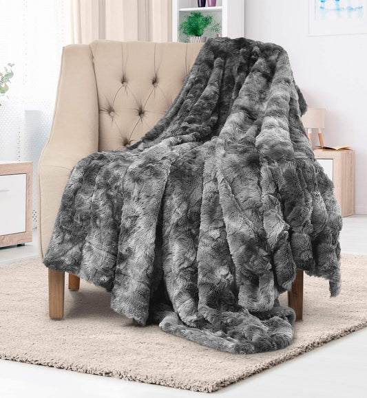 Manta fina de pelo corto, color gris. 130cm x 160cm. - Oma Home