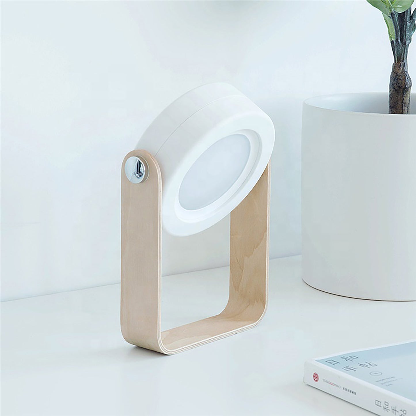 Lampara de mesa inalámbrica. Color blanco. - Oma Home