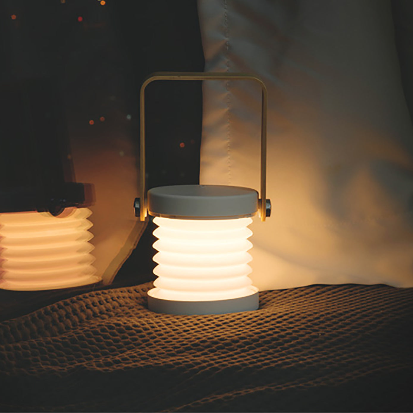 Lampara de mesa inalámbrica. Color blanco. - Oma Home