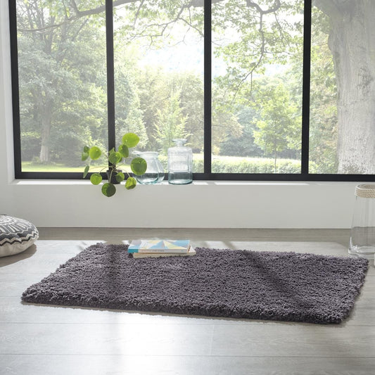 Alfombra pelo largo, color gris oscuro. - Oma Home