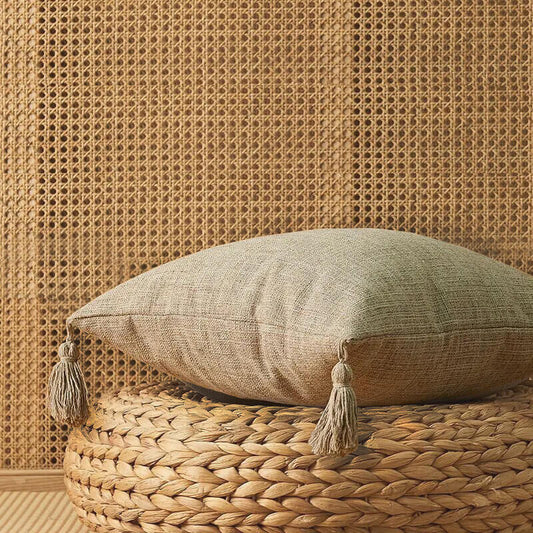 Capa de almofada em linho e algodão natural. Cor bege.