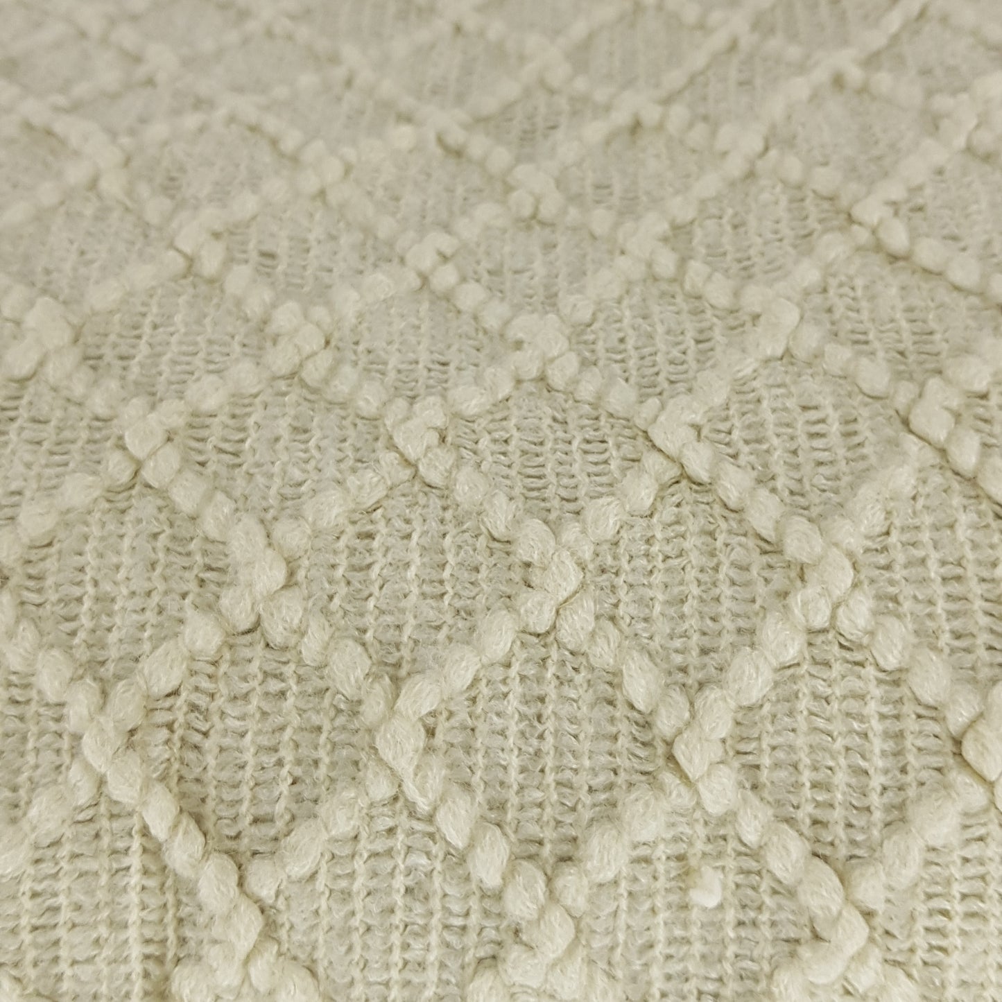 Manta de punto con flecos. Color beige. - Oma Home