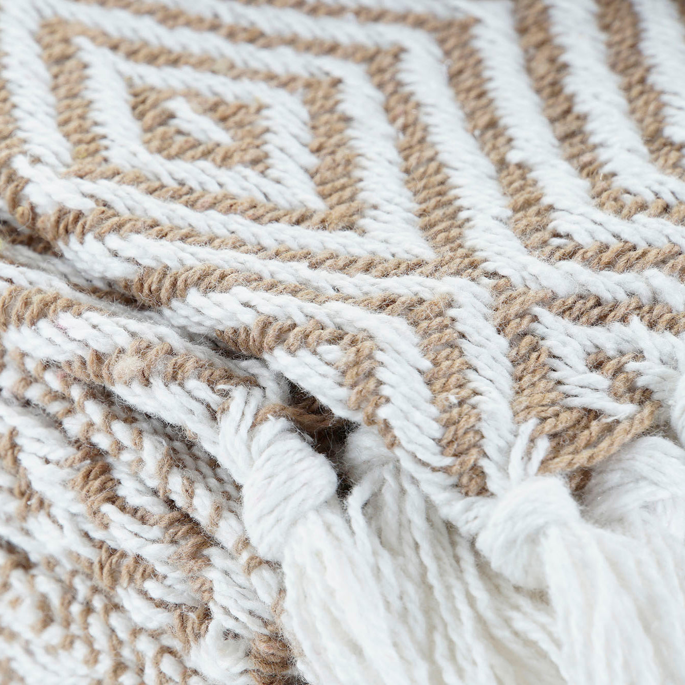 Manta Plaid 100% Algodón con rombos. Color Beige. - Oma Home