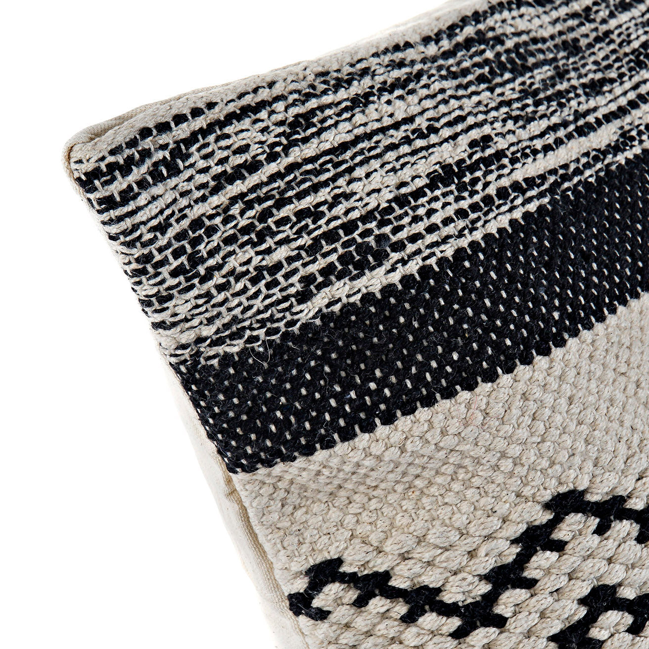 Funda de cojín diseño étnico de rombos. - Oma Home